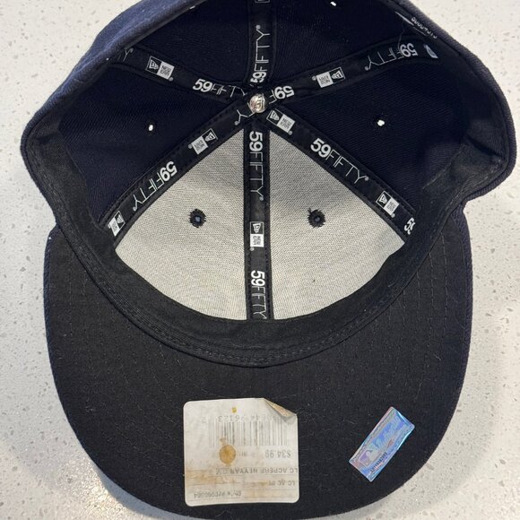 Authentic Collection 59FIFTY Fitted - Picture 2 of 4